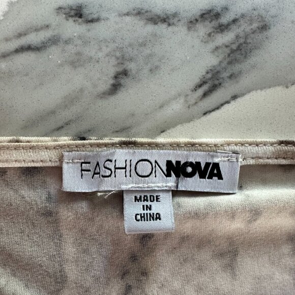 FASHION NOVA | Snake Print Crop Top | Beige Neutral | Size Small - Picture 12 of 16